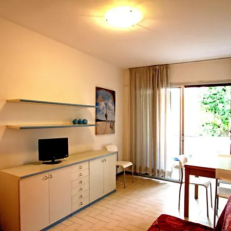 Selenis Апартаменты Каорле